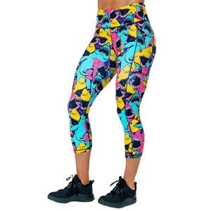 COPY - NWOT Never Worn. CVG Shark Attack Capri Leggings. Size Small.